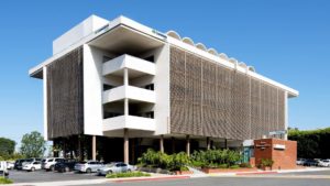 CENTRO DE CUIDADO WHITTIER